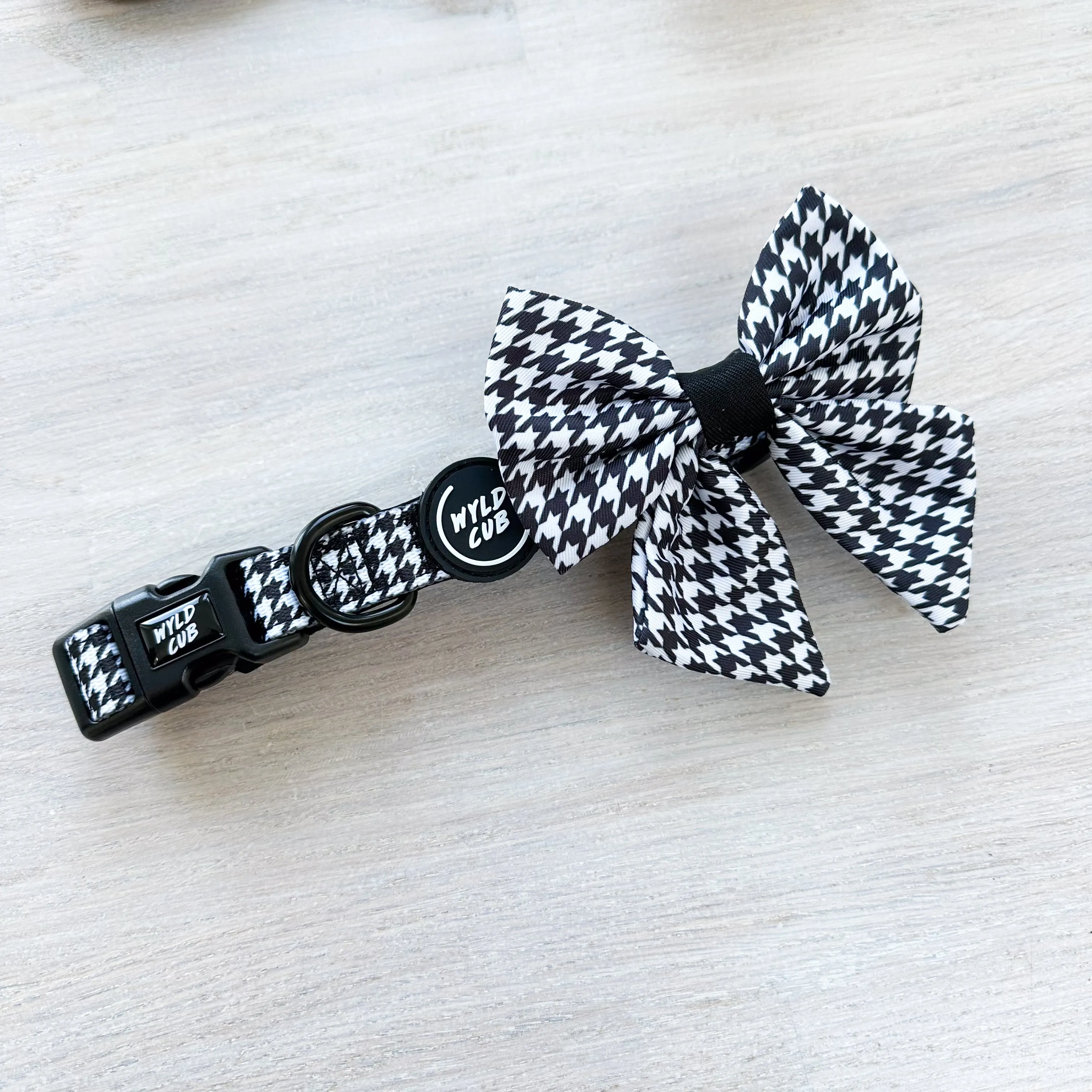 Adjustable Dog Collar: Knightsbridge Houndstooth