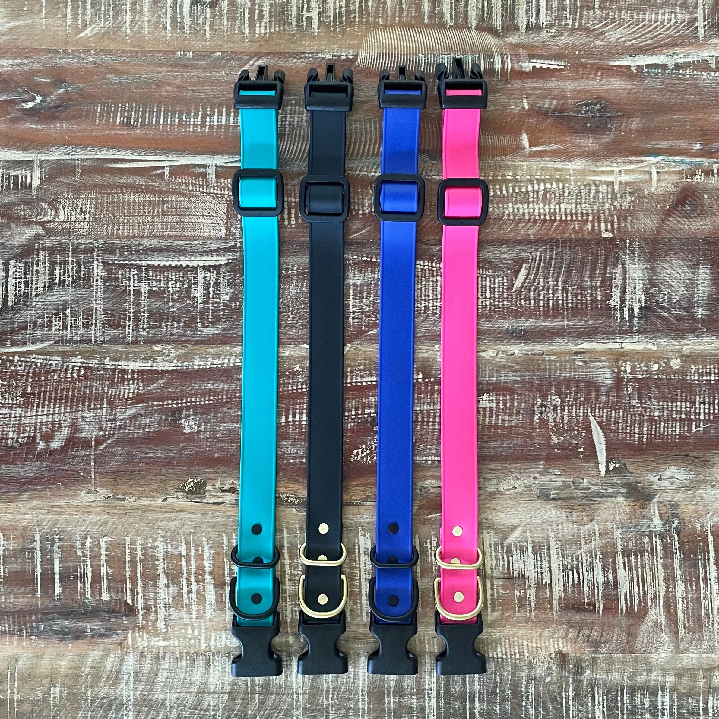 Adjustable Waterproof Collar : Neon Pink   Brass