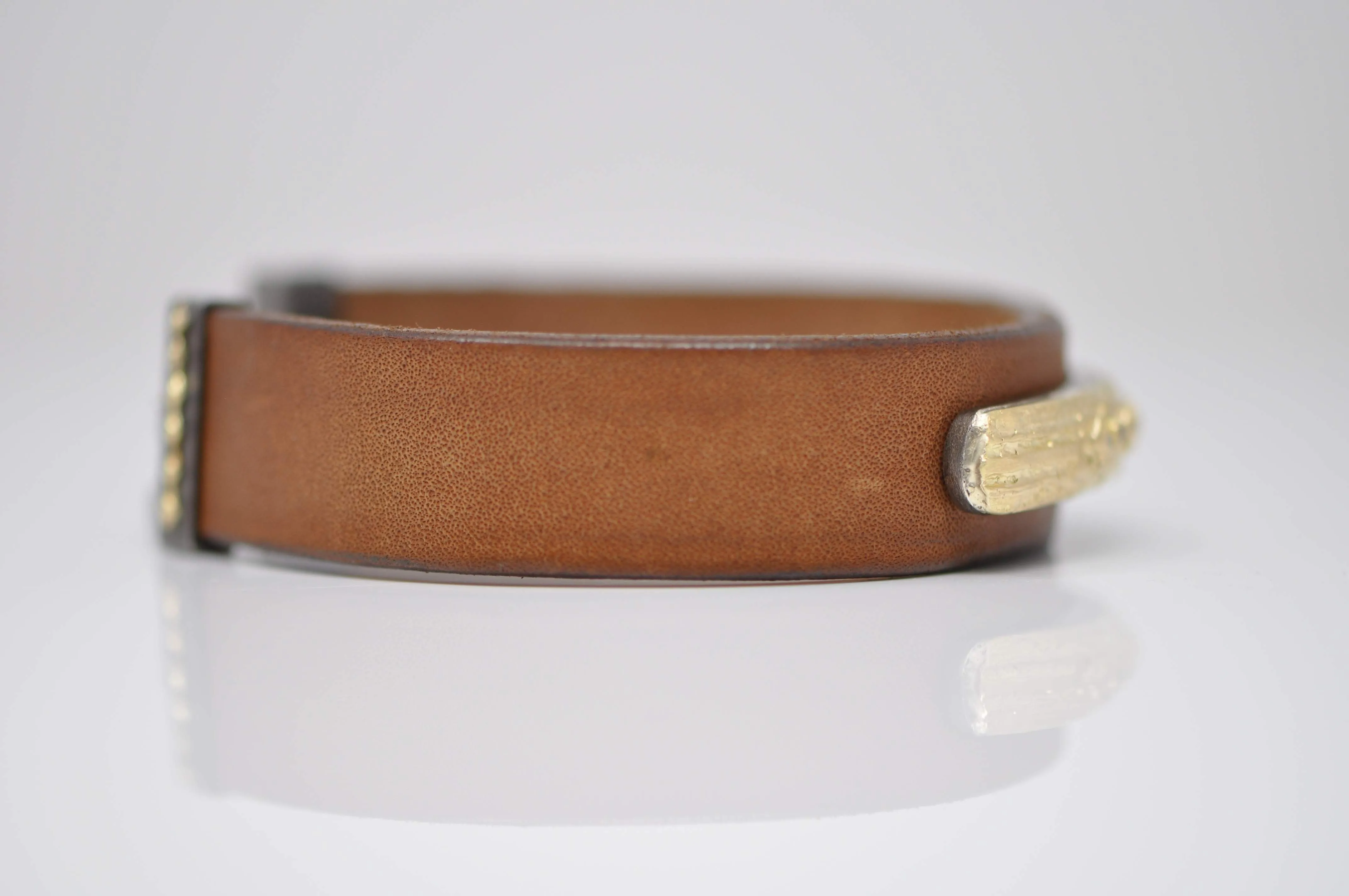 ARTIFICAT LEAHTER CUFF WITH CRIVELLIS AND CHAMPAGNE DIAMONDS