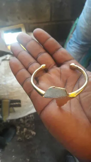 Brassy Africa bracelet
