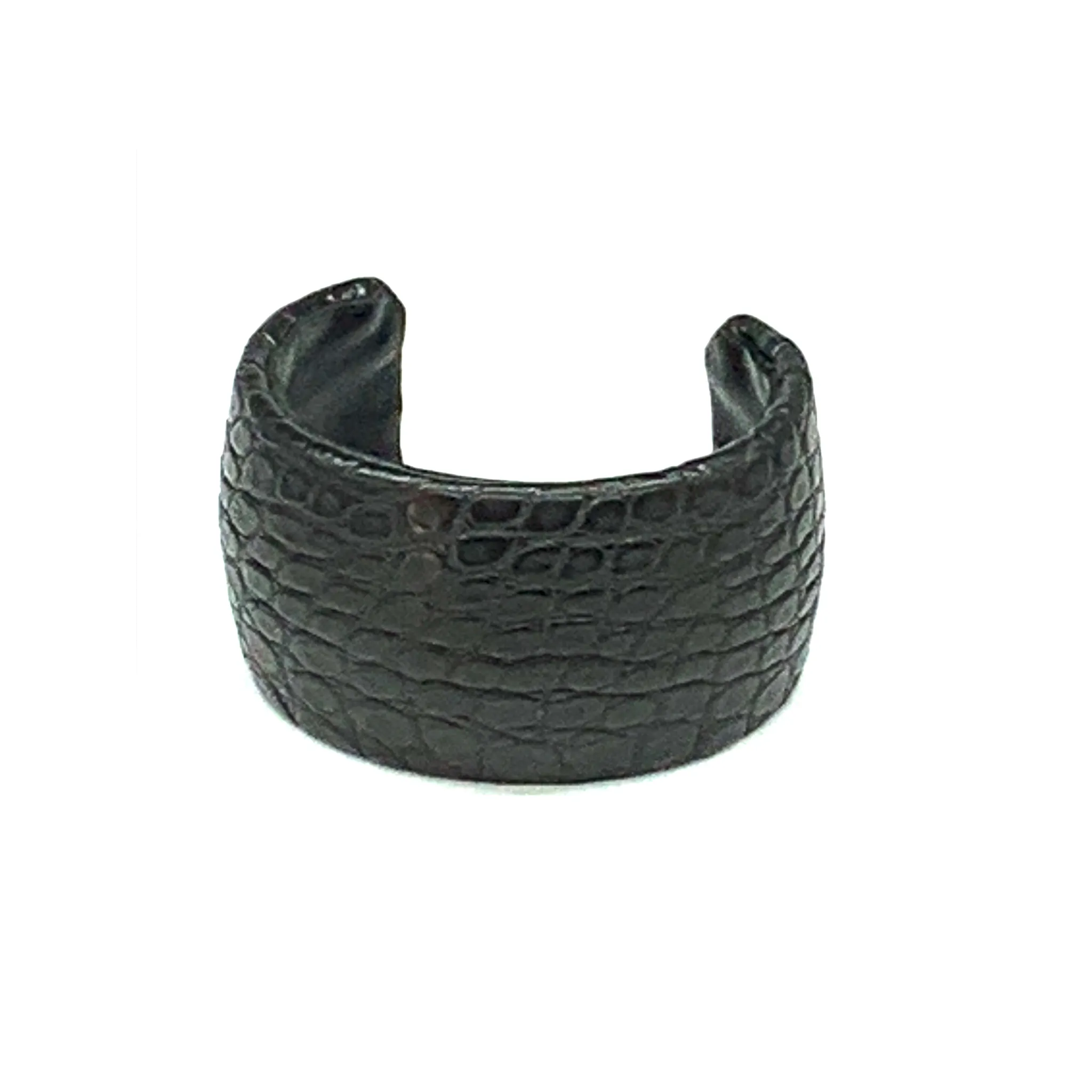 CA Amazon Black Alligator Cuff