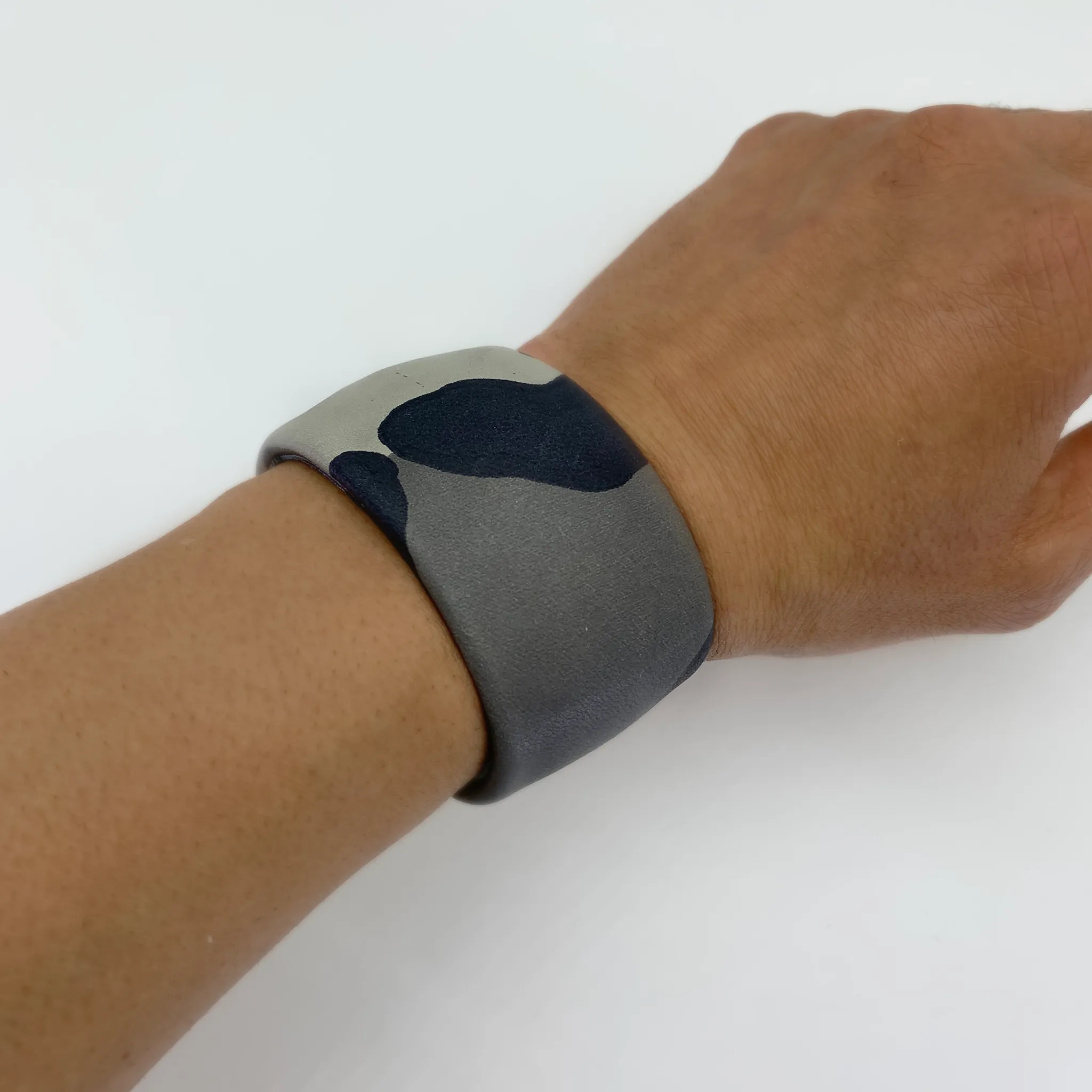 CA Amazon Grey Leather Camouflage Cuff