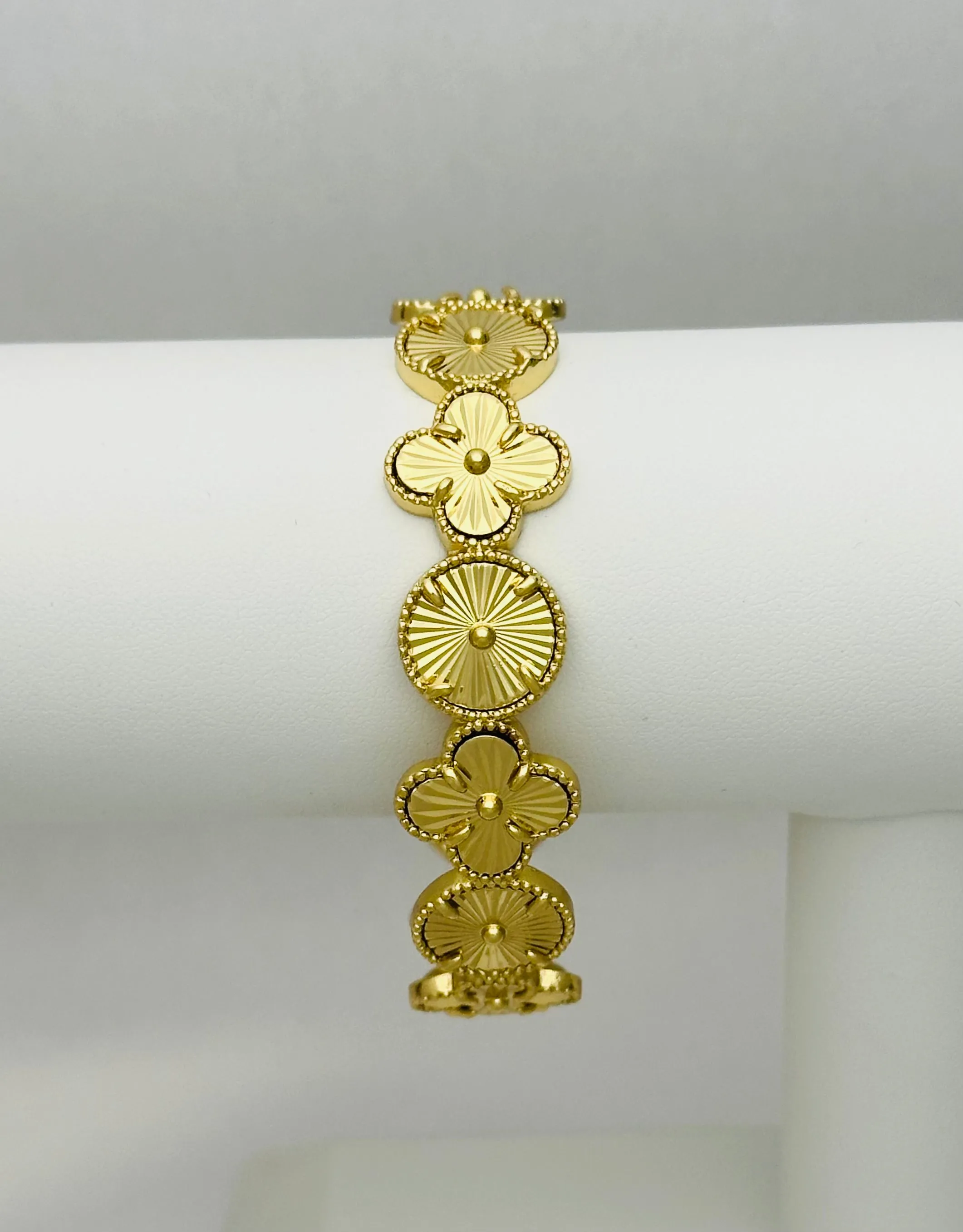 Clover Cuff