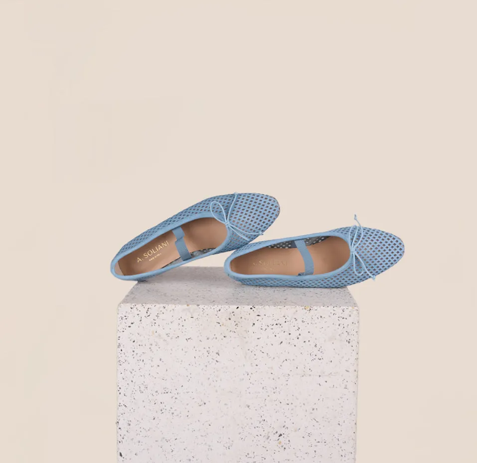 Como Strap - Perforated Sky Blue