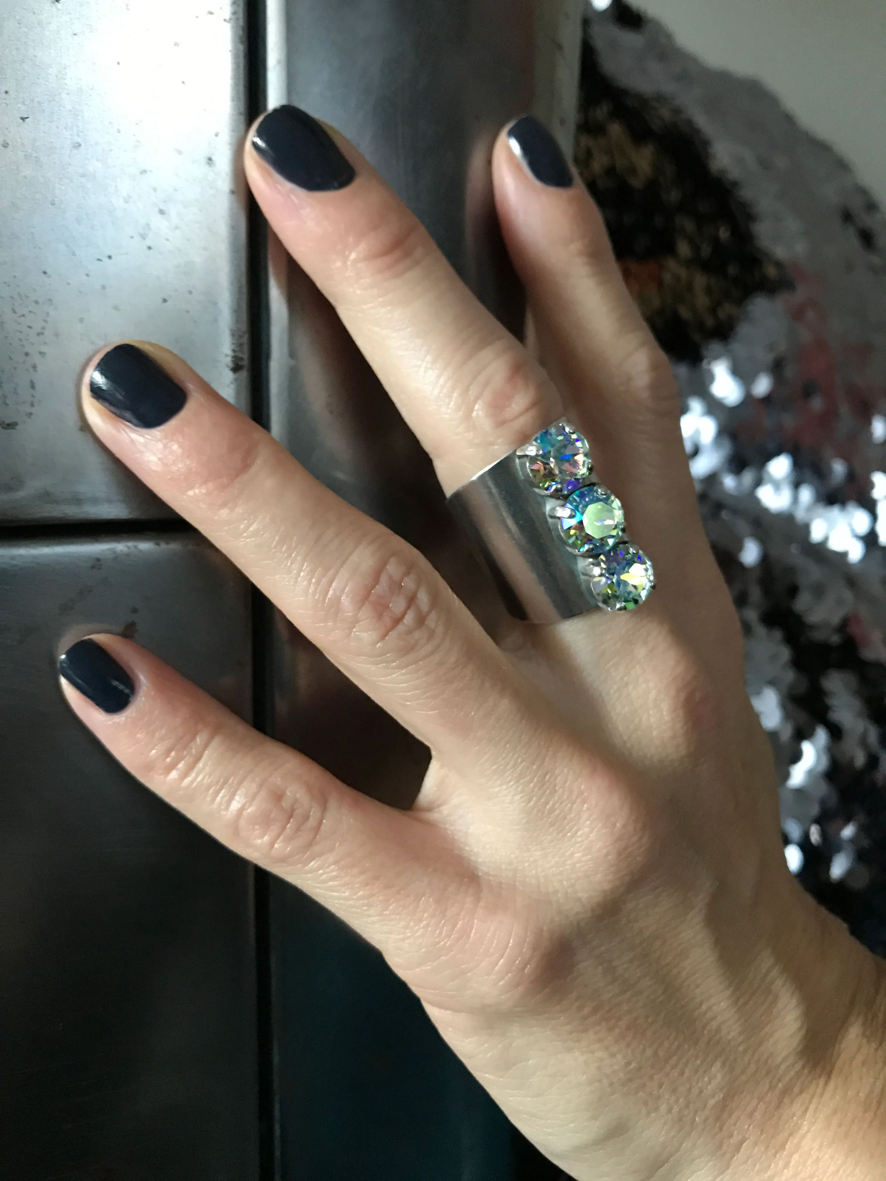 ETHEREAL - Heavenly Shimmer Crystal Trio Ring