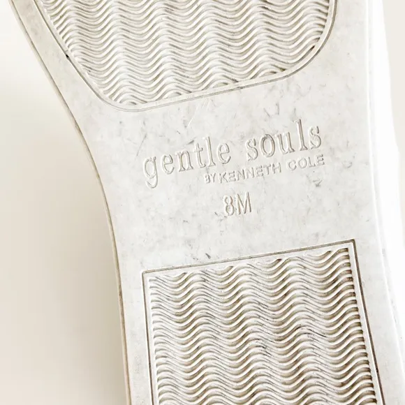 Gentle Souls By Kenneth Cole Carter High-Top Sneaker