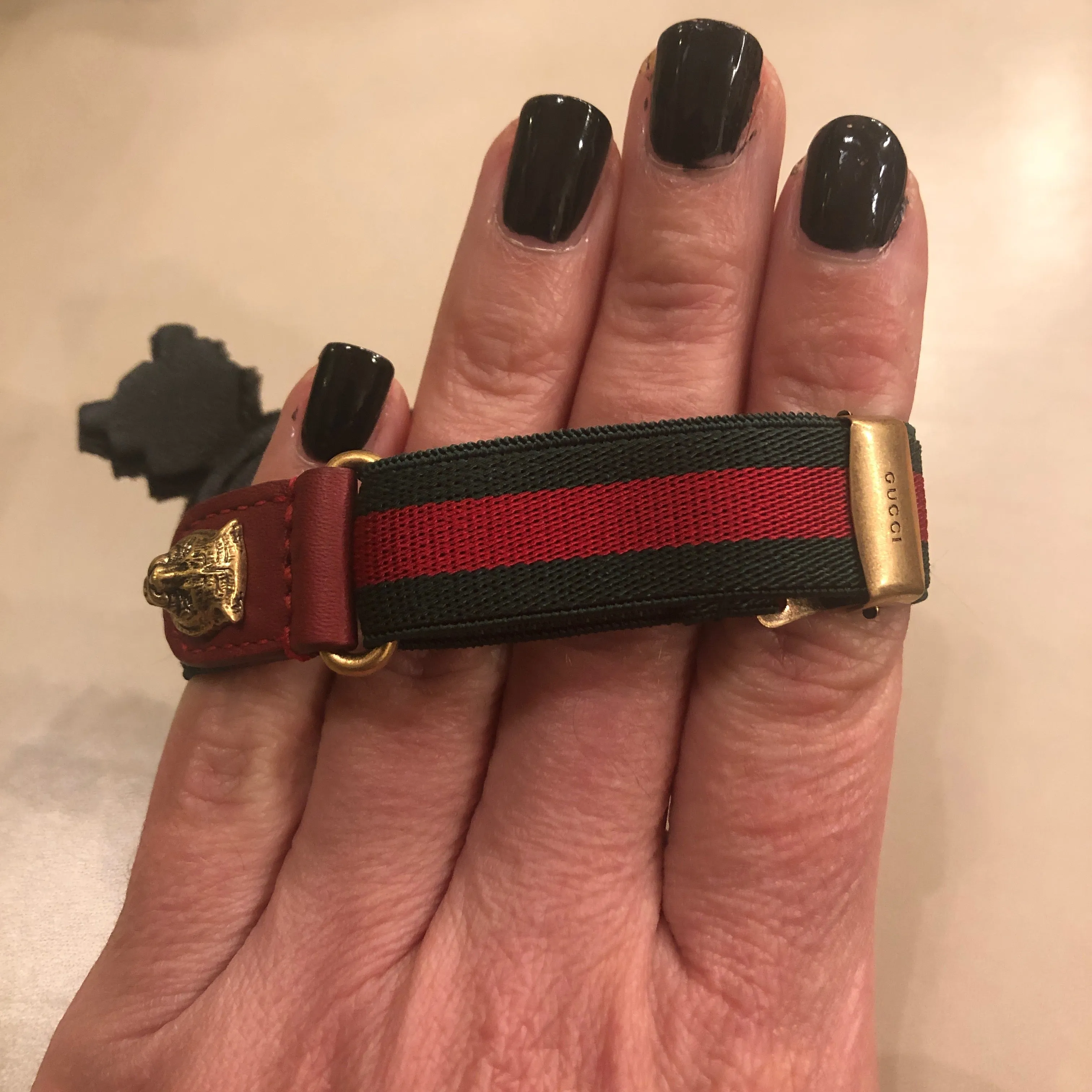 Gucci Web Crystal Heart Bracelet in Red