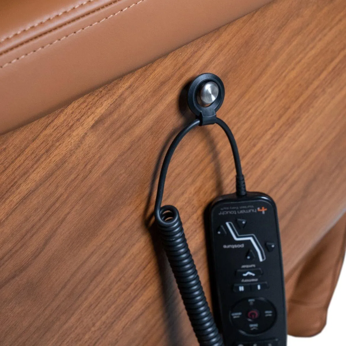 Human Touch Circa ZG – Zero Gravity Chair