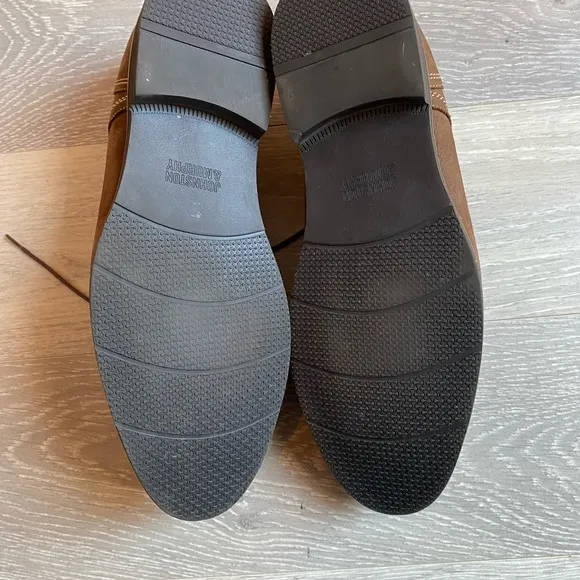 Johnston and Murphy lace ups