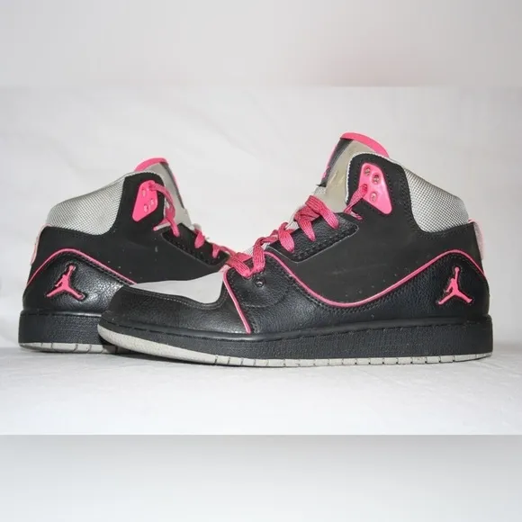 Jordan 1 - Flight 2 - Black Hyper Pink - Girls Size 5.5Y