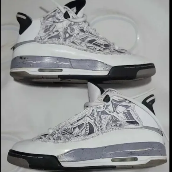Jordan Dub Zero's GS size 5.5Y