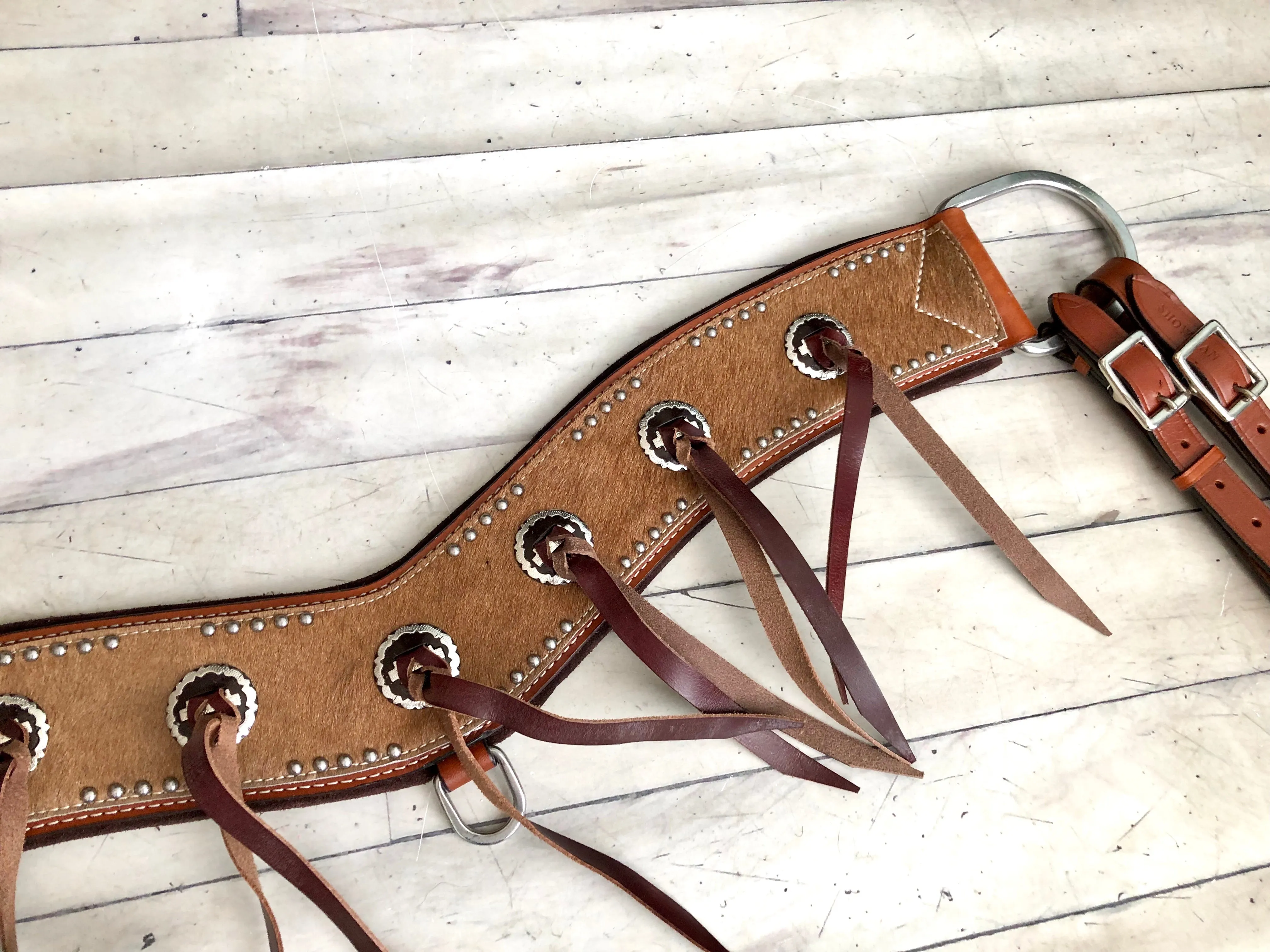 Light Brown Cowhide Leather Tassel Tripping Collar