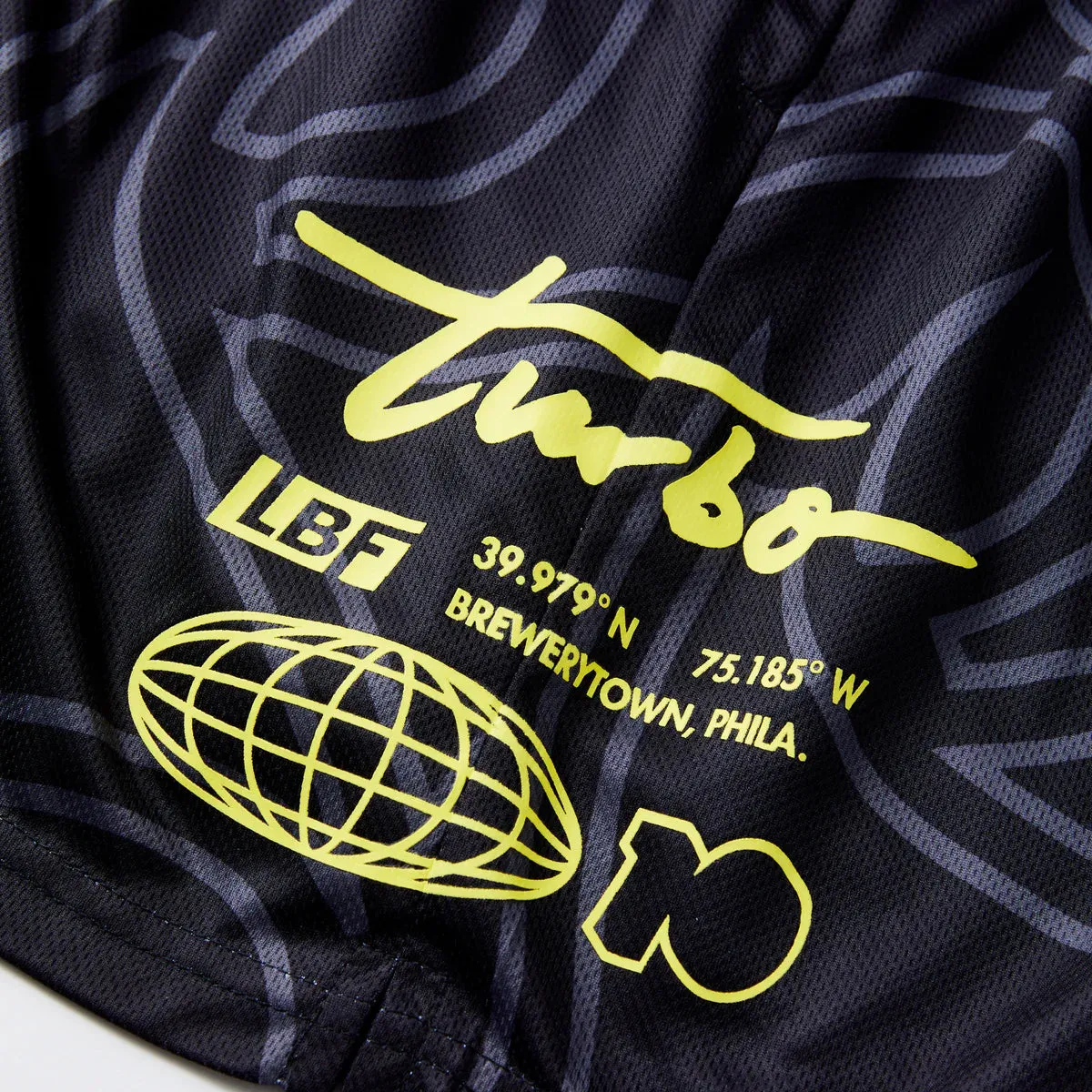 Live Breathe Futbol Fury Shorts - Black