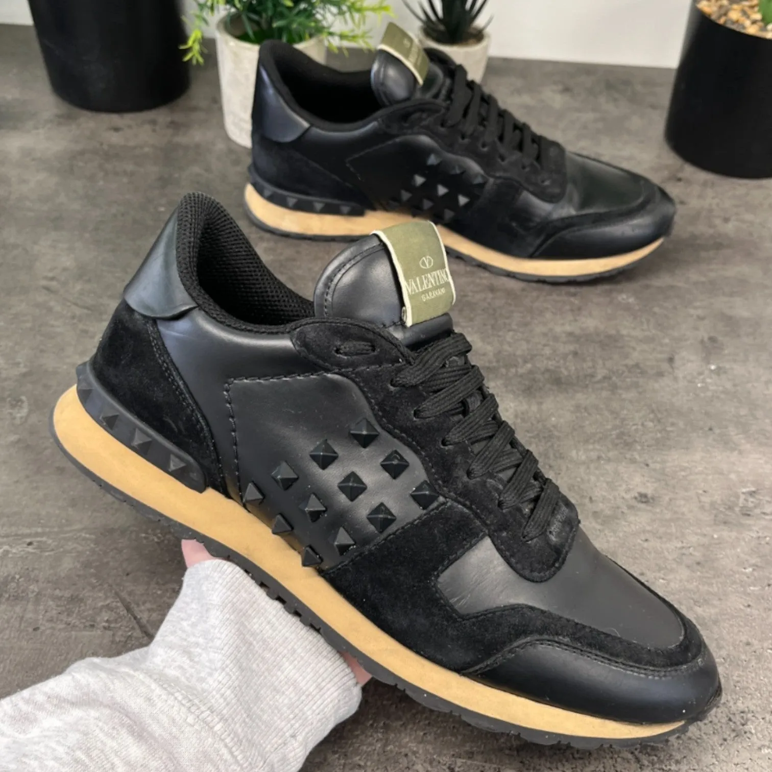 Men's Rockstud Low Trainers Black Size EU 41 / UK 7