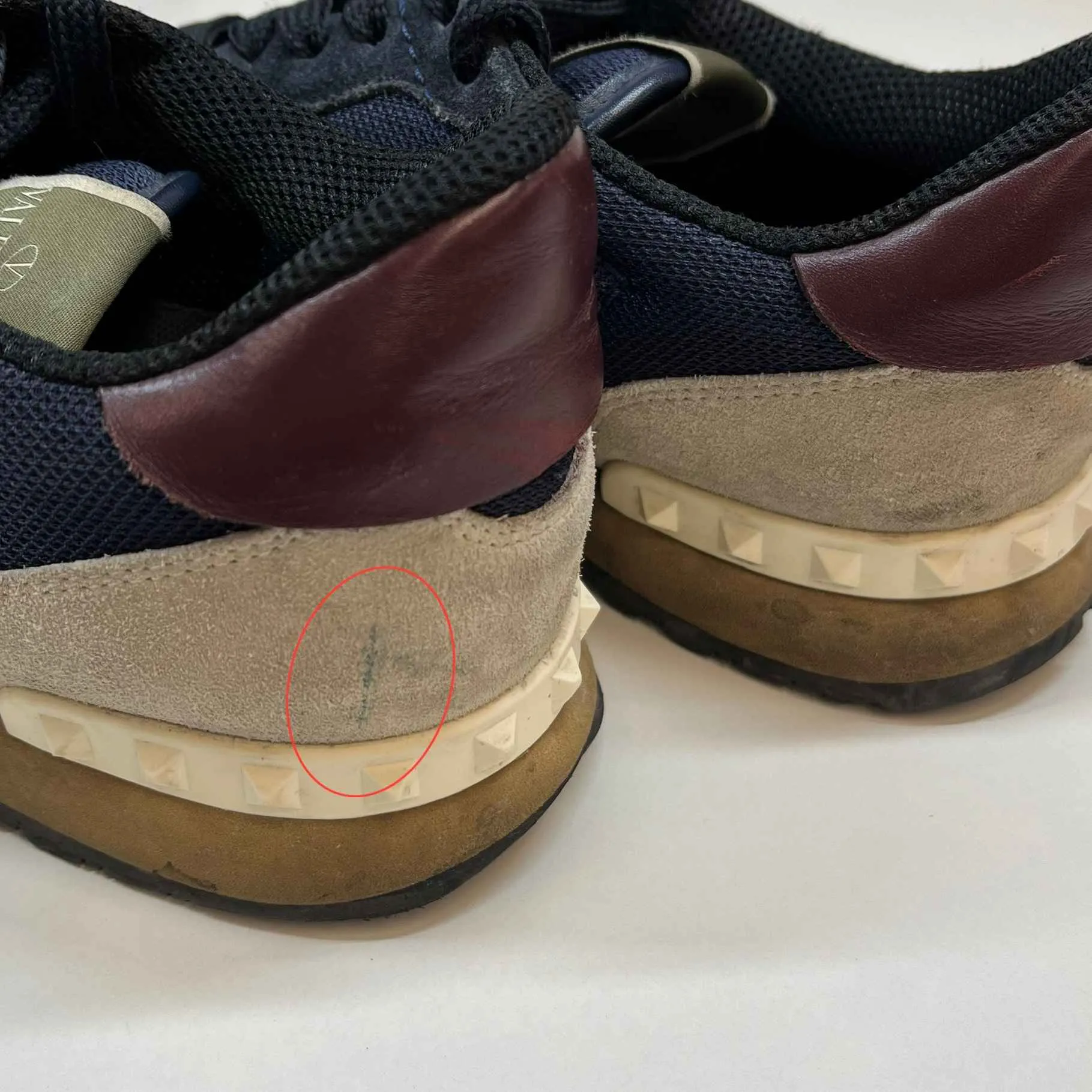Men's Rockstud Low Trainers Navy Size EU 39 / UK 5