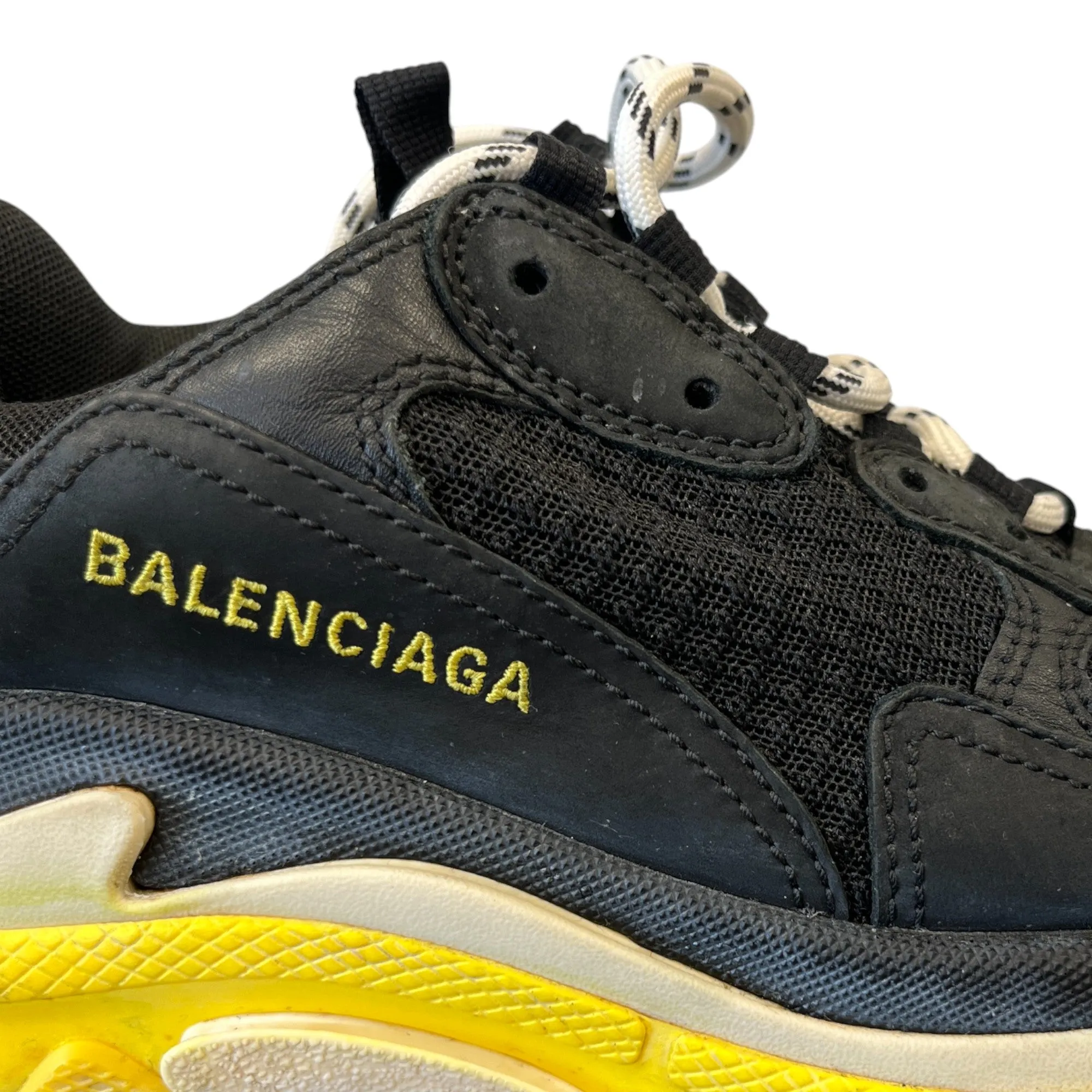 Men's Triple S Low Trainers Black Size EU 39 / UK 5