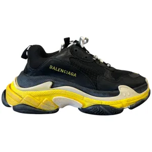 Men's Triple S Low Trainers Black Size EU 39 / UK 5