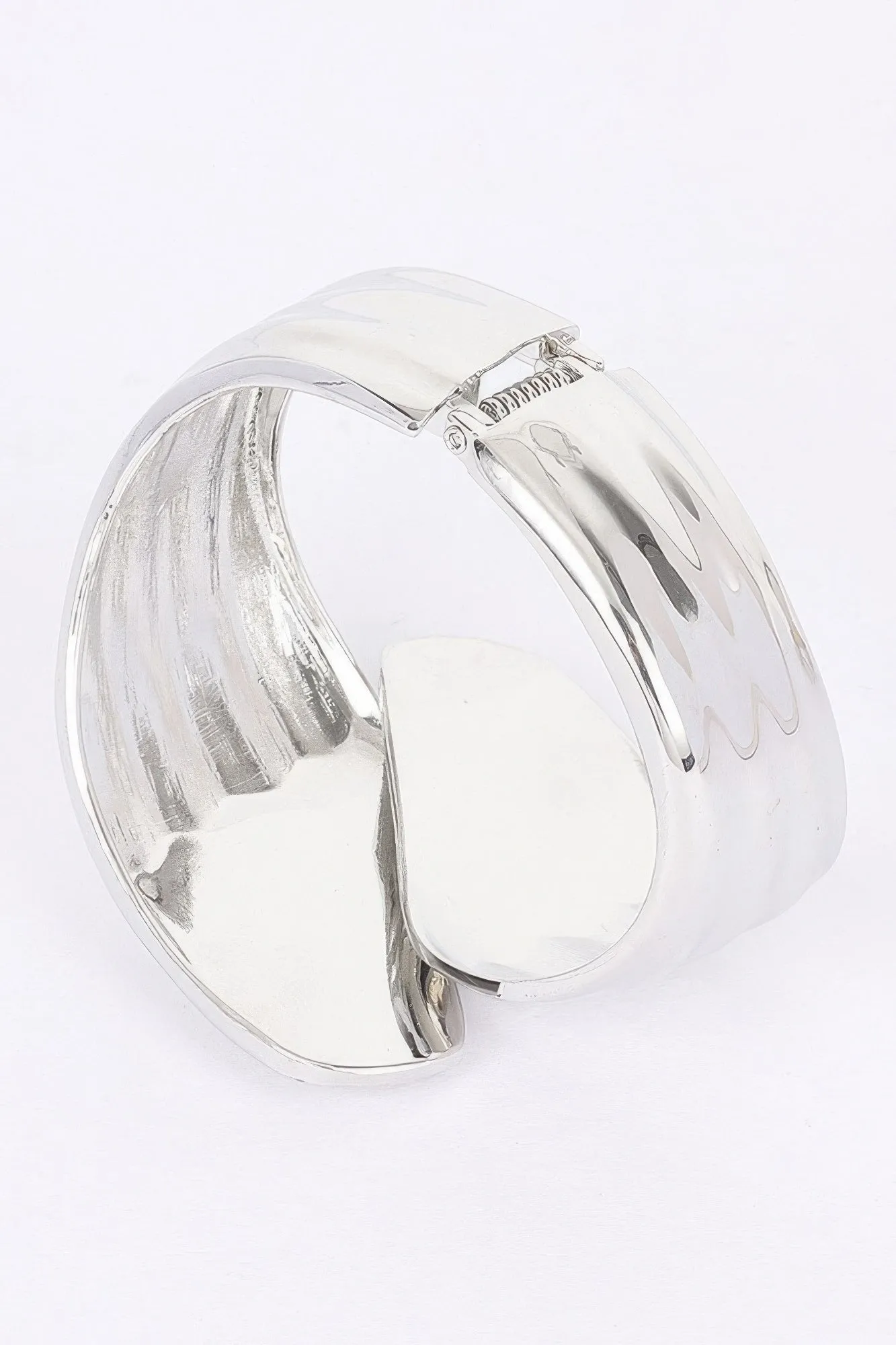 Metal Spring Hinge Cuff Bracelet