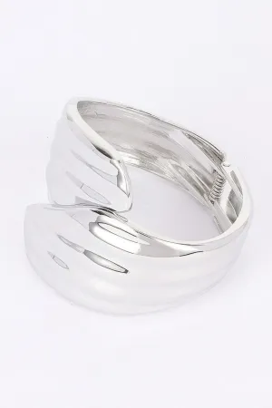Metal Spring Hinge Cuff Bracelet