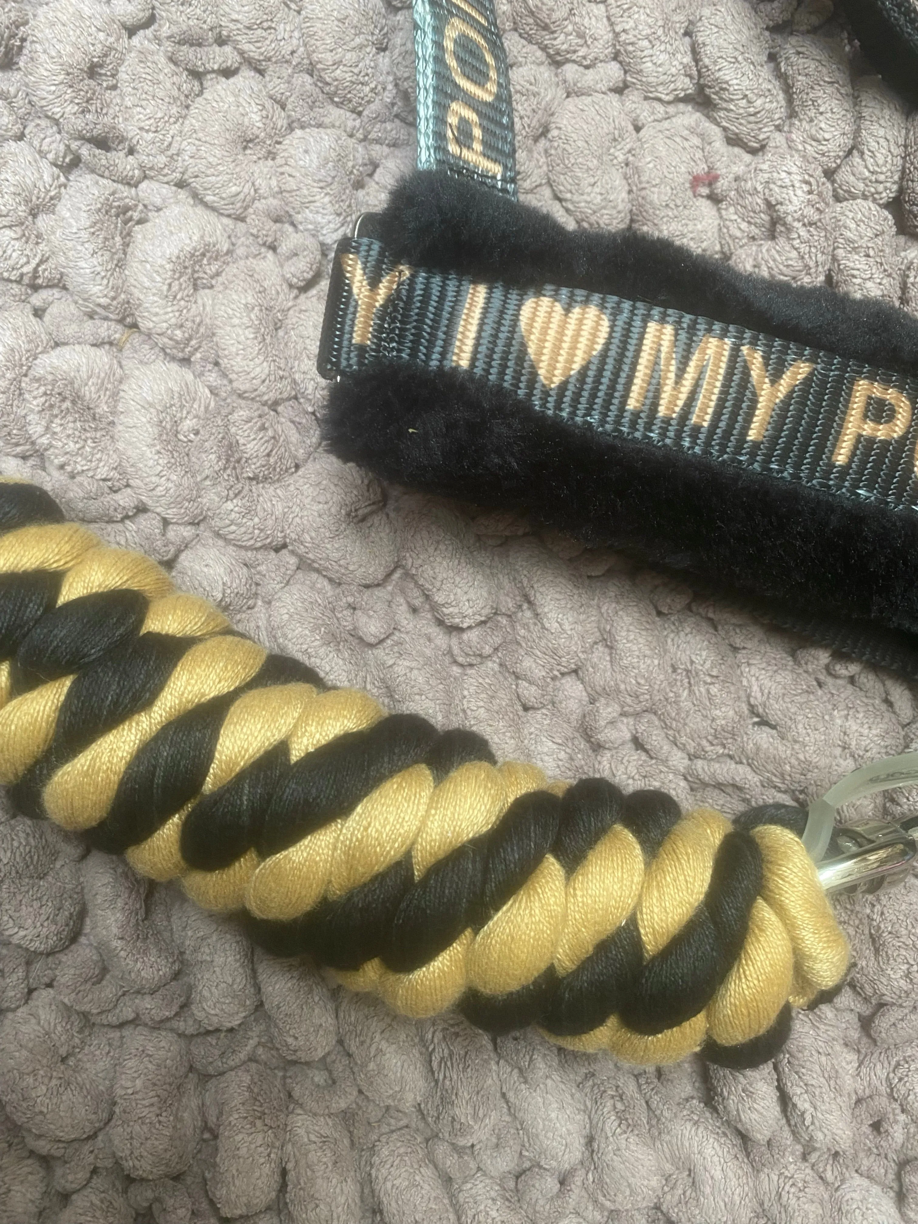 New I love my pony head collars in gold and black FREE POSTAGE *