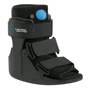 NEW Retails $79 United Ortho USA14115 Short Air Cam Walker Fracture Boot, Medium, Black, Sz M