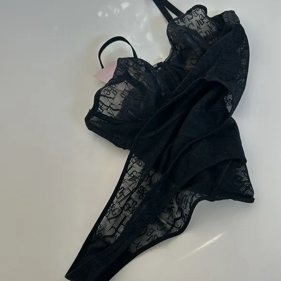 NEW SAVAGE X FENTY SIGNATURE SCRIPT UNDERWIRE TEDDY BLACK CAVIAR size Large NWT