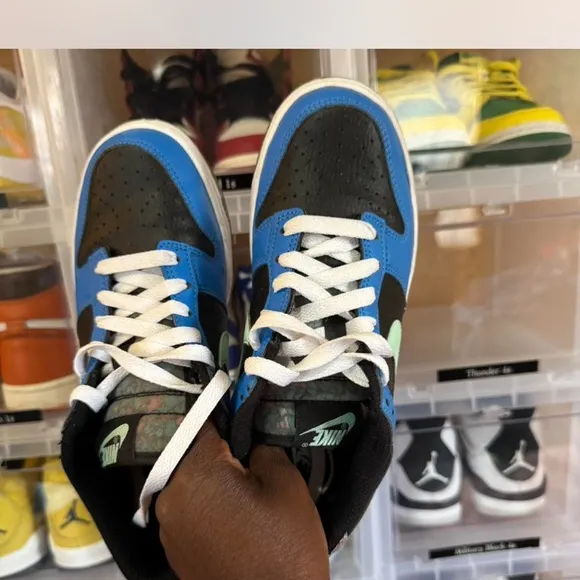 Nike Dunk Low GS (Size 4.5)