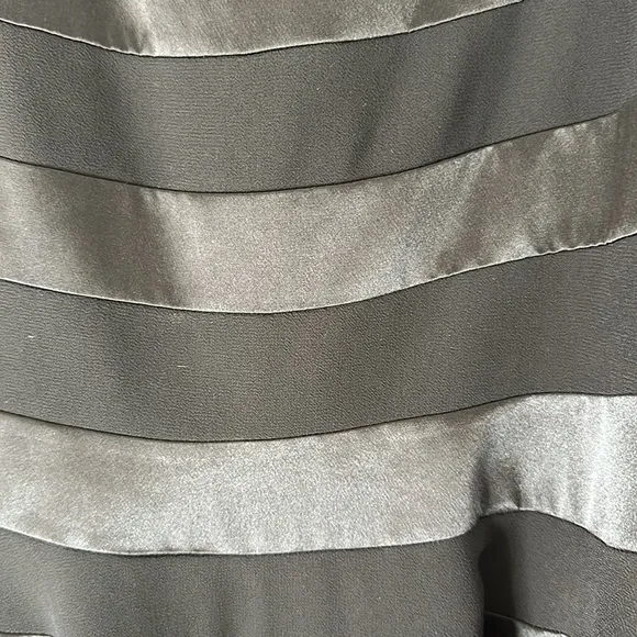 NWT Joseph Ribkoff black satin / mess skirt size 6