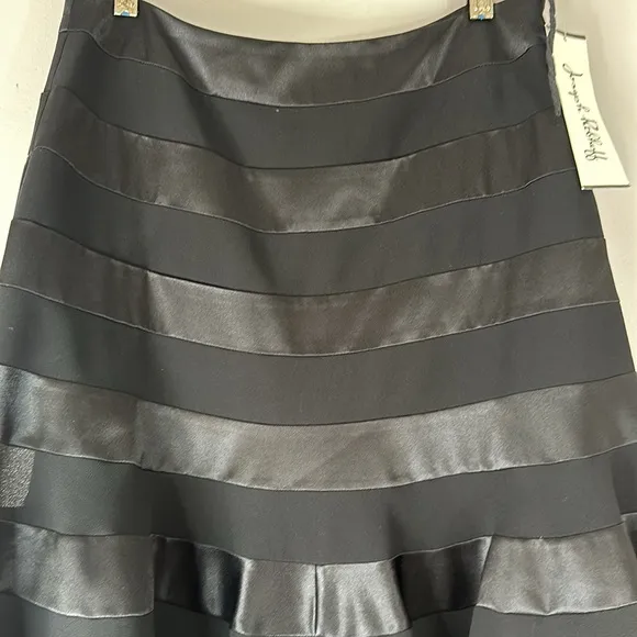 NWT Joseph Ribkoff black satin / mess skirt size 6