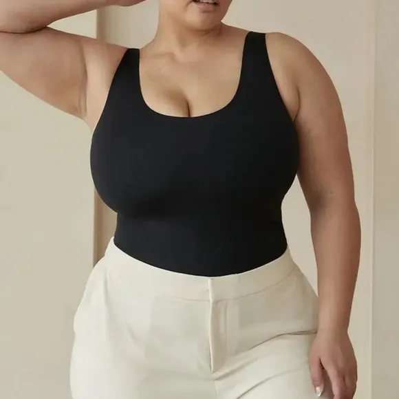 NWT Pinsy Bonded Scoop Tank Shapesuit Size 1X Black