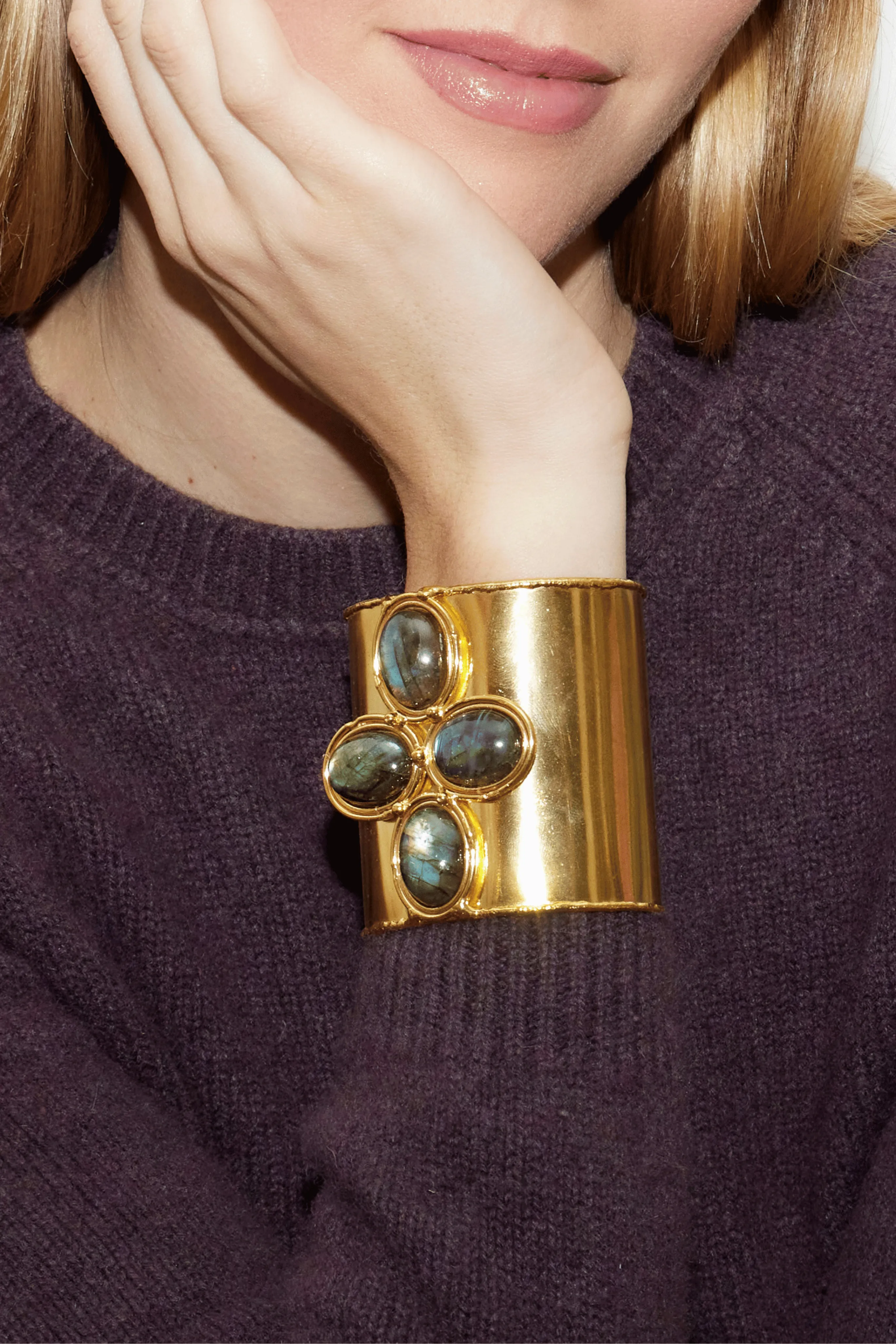 Olympe Labradorite Cuff