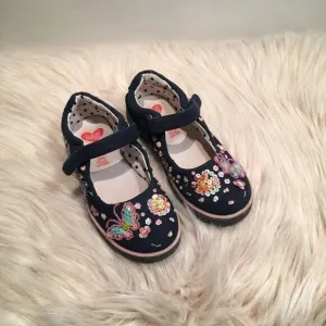 Ragg shoes size 1