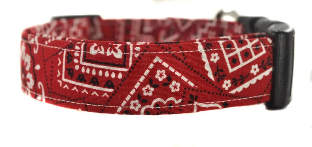 Red and White Bandana Dog Collar