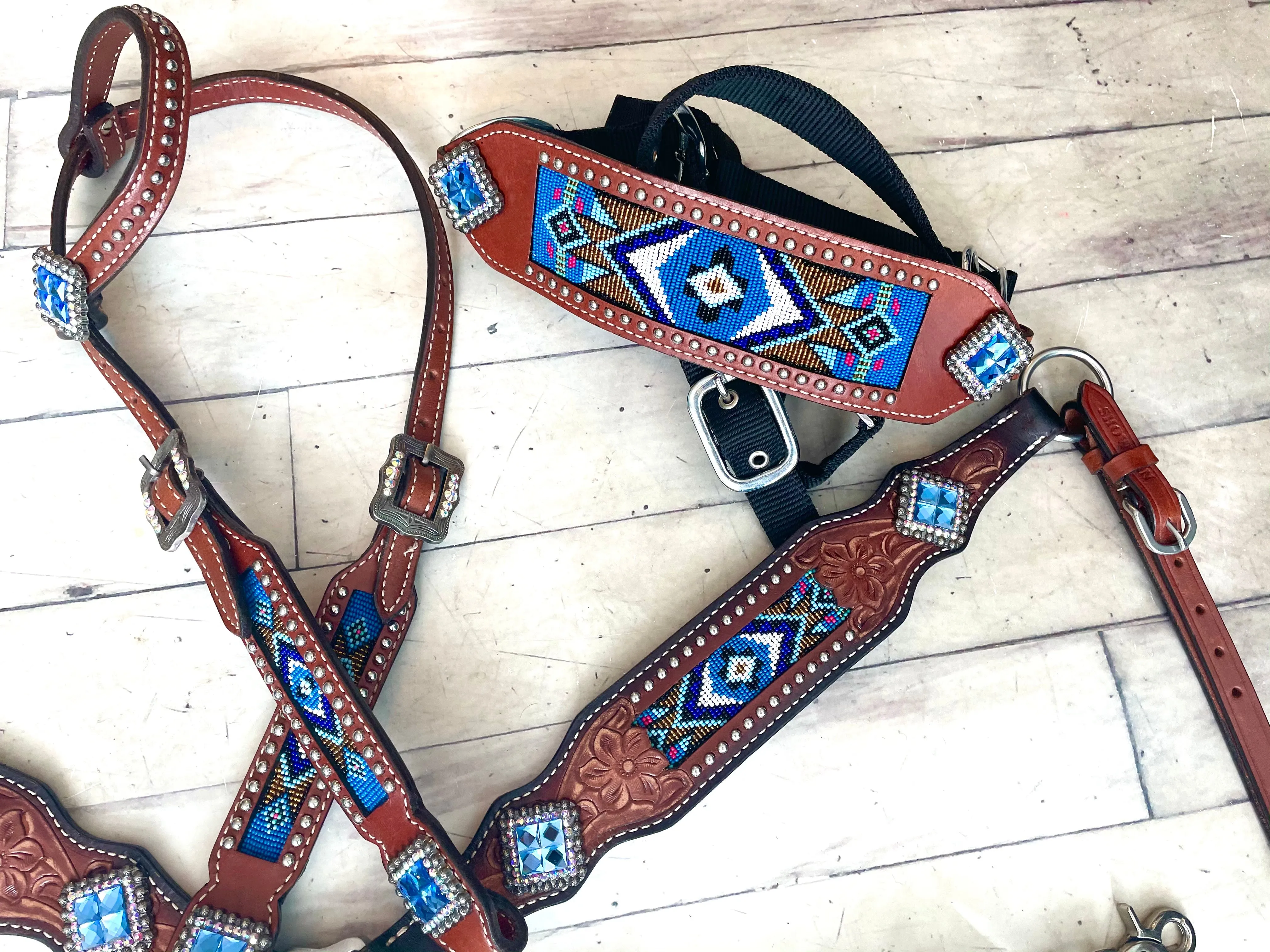 Royal Blue Beaded Inlay Crystal Concho Set