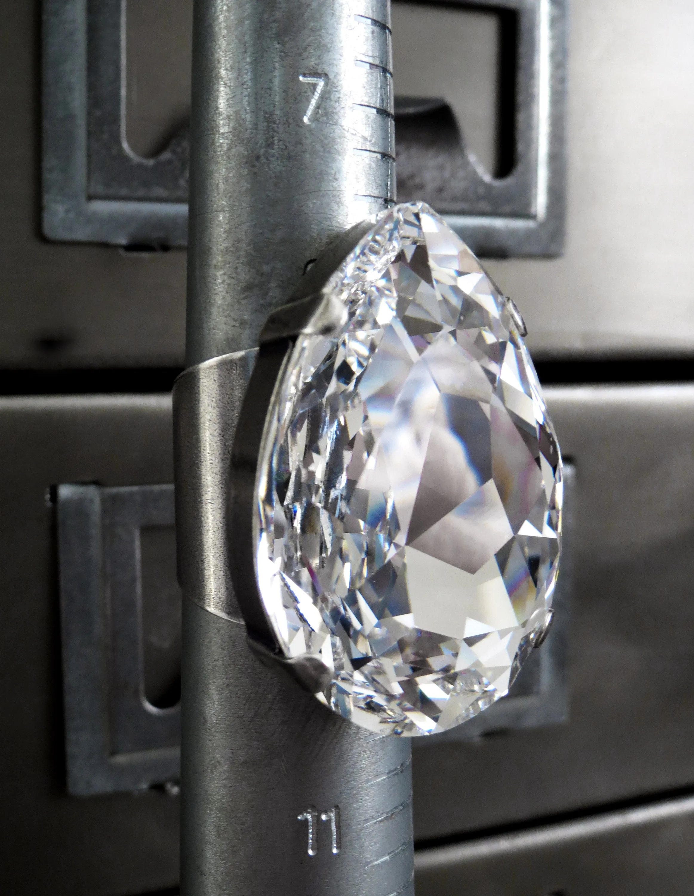 STAR STRUCK - Extra Large Teardrop Clear Crystal Cocktail Ring