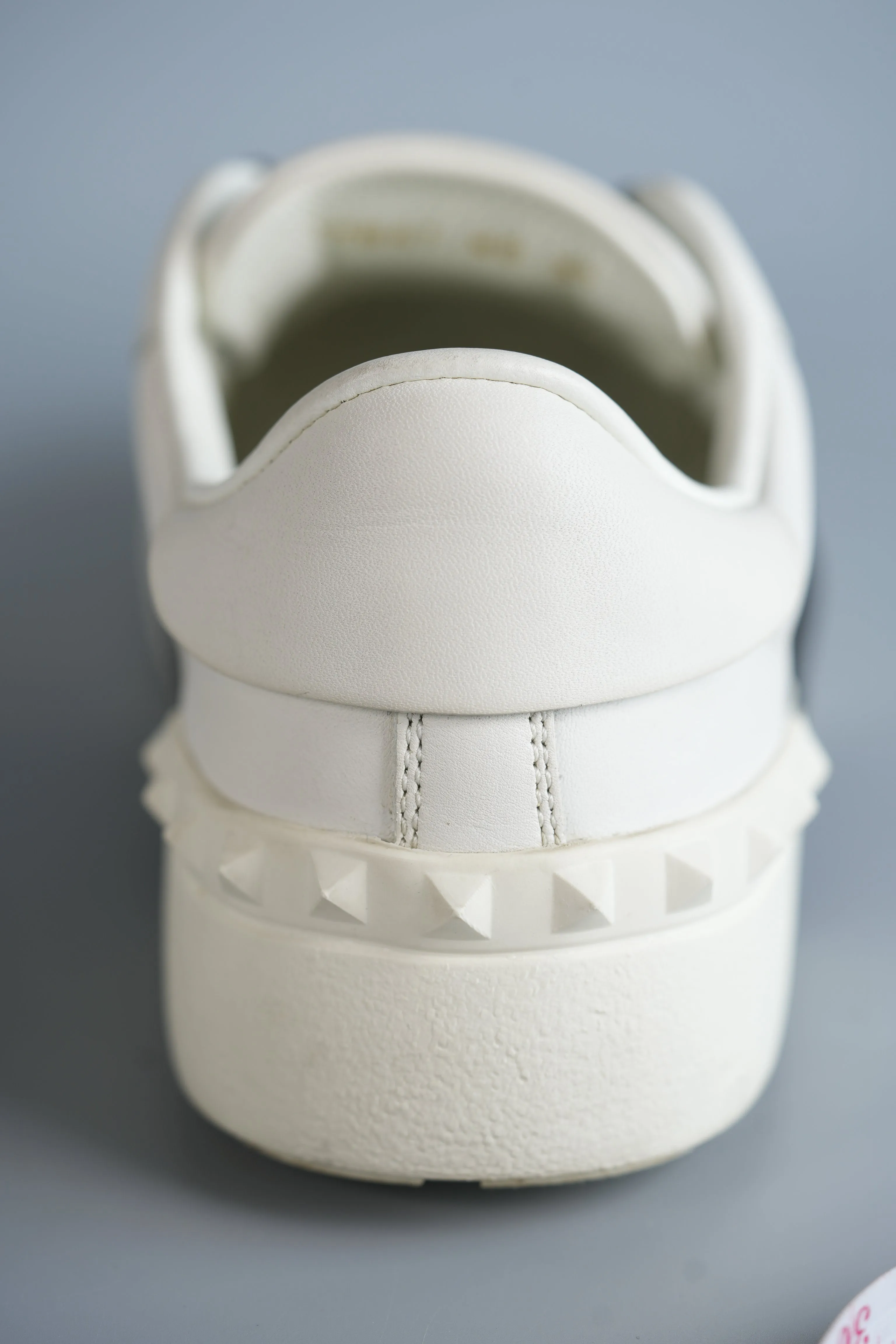 Stud Laceless White/Black Sneakers Size 35 (24cm)
