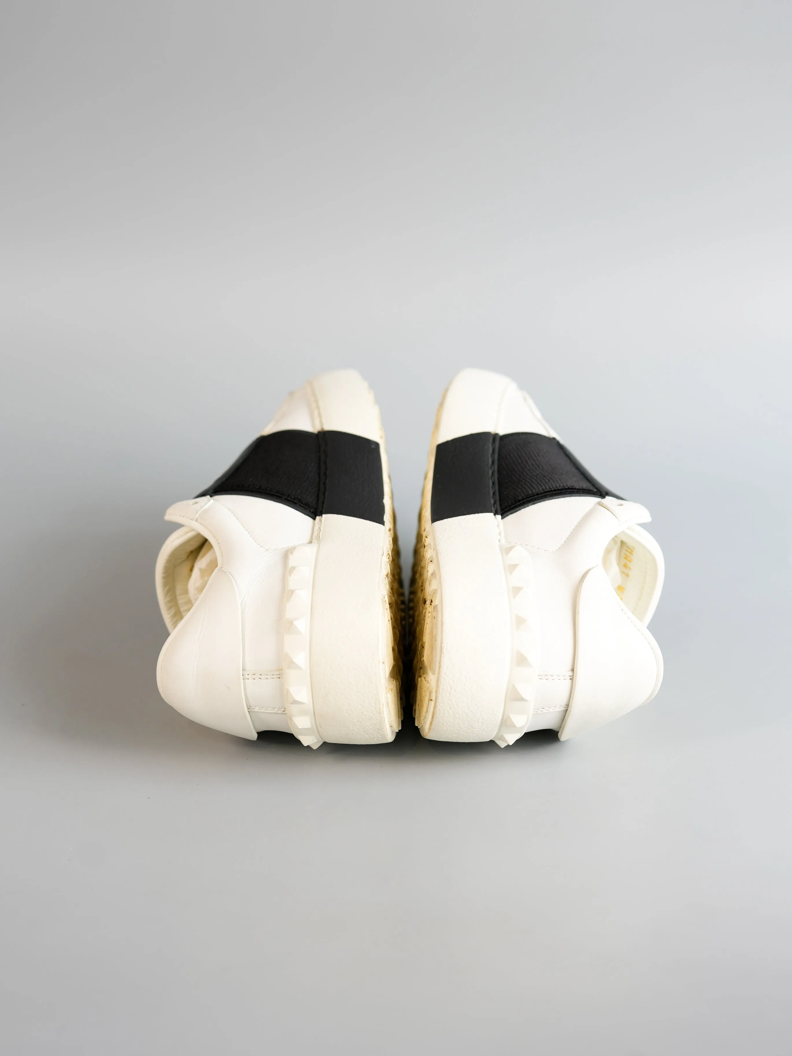 Stud Laceless White/Black Sneakers Size 35 (24cm)
