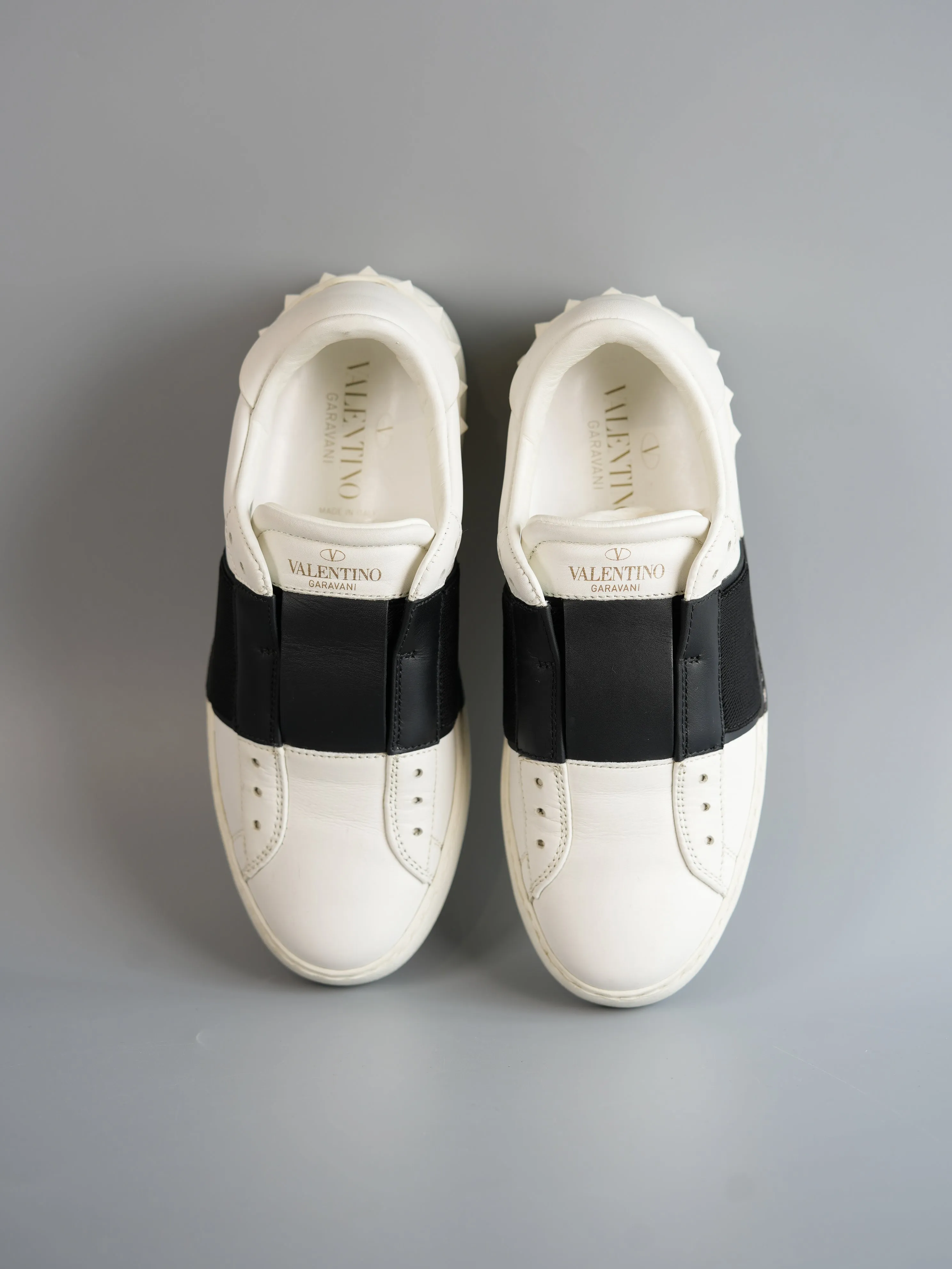Stud Laceless White/Black Sneakers Size 35 (24cm)