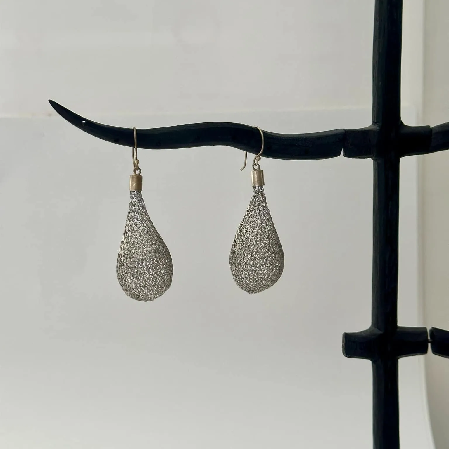 Sunarti Stainless Steel Silver Bulb Earrings (Large)