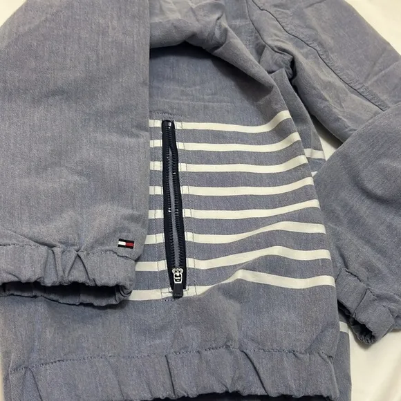 Tommy Hilfiger Windbreaker with Mesh Lining Size L