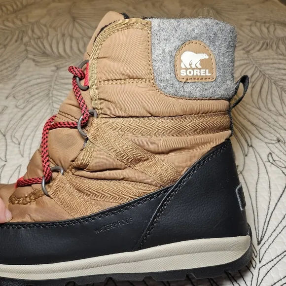 VGUC Sorel Whitney II Short Lace Up Winter Boot Snow Shoe Tan Kids 4