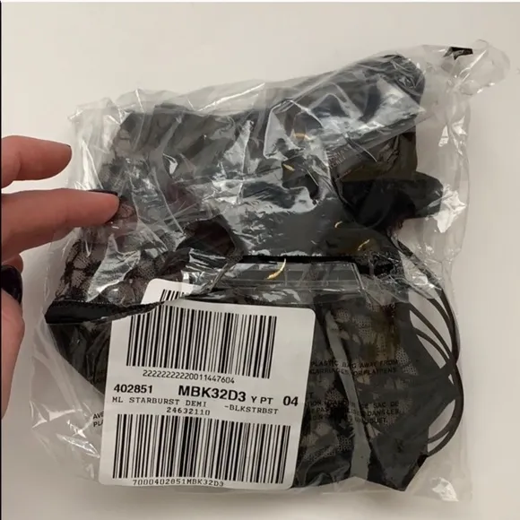 Victoria’s Secret Starbust Unlined Demi Bra