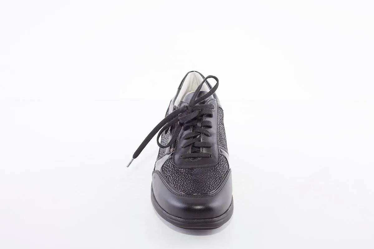 WALDLAUFER - 305006 HAGA-LACED WALKING SHOE - BLACK