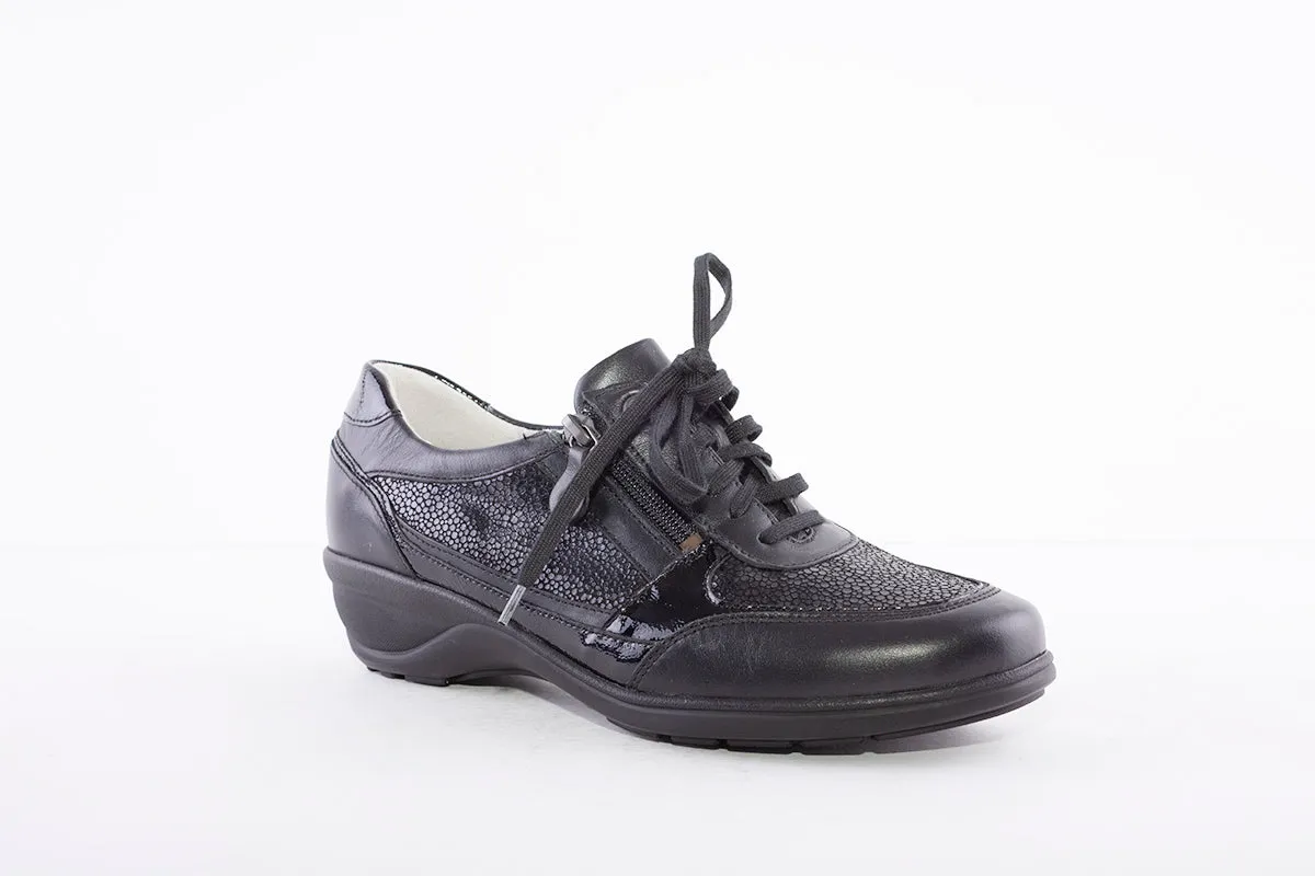 WALDLAUFER - 305006 HAGA-LACED WALKING SHOE - BLACK