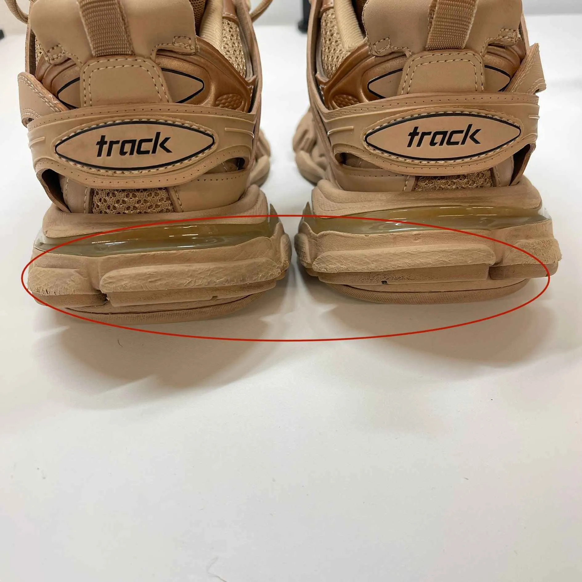 Women's Track Low Trainers Beige Size EU 37 / UK 4