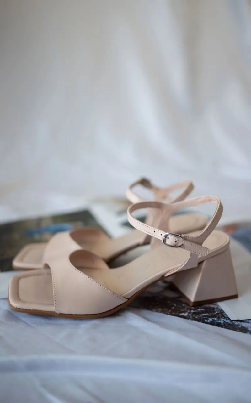 Wonders - Iseo Chunky Heel Sandal